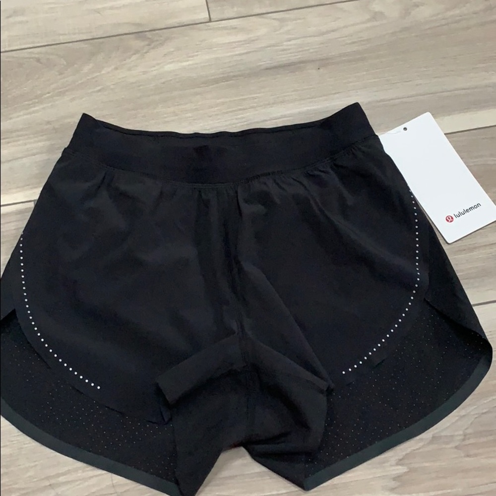 find your pace shorts 3” *lined lulu lemon shorts